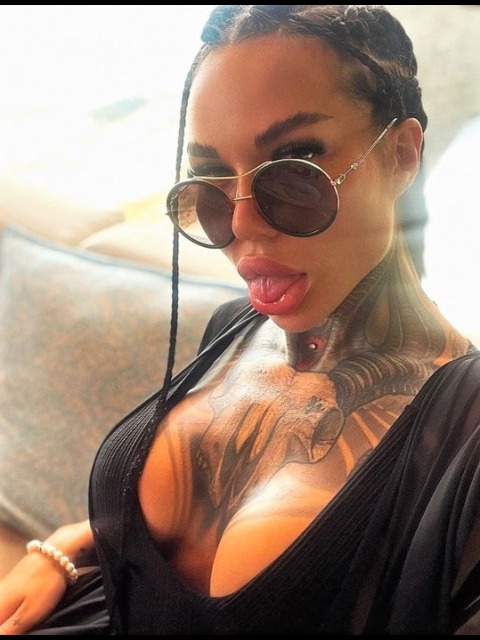 Проститука Питера Маня